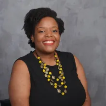 Photo of Lauren sitting